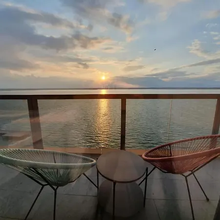 Apartmán By The Sea Lake View *