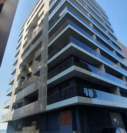 Apartment By The Sea Lake View